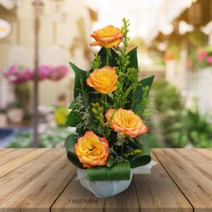 Serene 4 Yellow Roses