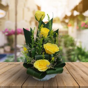 Sunny Radiance Rose Bouquet